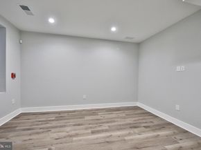 1909 N 7TH Street, Philadelphia PA 19122