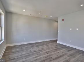 1909 N 7TH Street, Philadelphia PA 19122