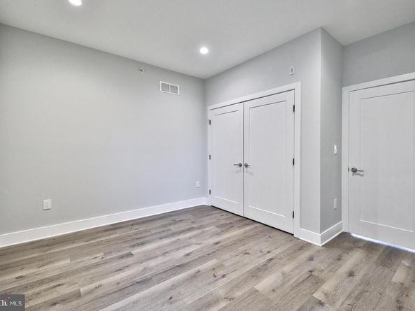 1909 N 7TH Street, Philadelphia PA 19122