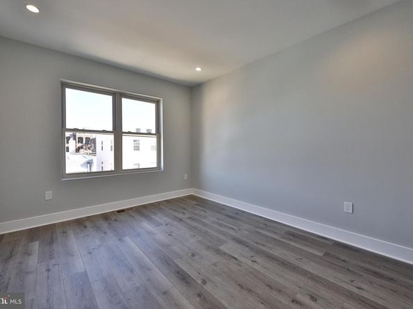 1909 N 7TH Street, Philadelphia PA 19122