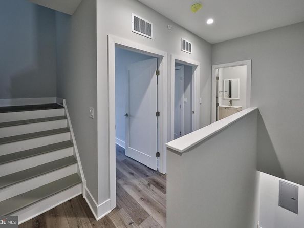 1909 N 7TH Street, Philadelphia PA 19122