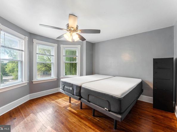 17 Kern Street, Darby PA 19023