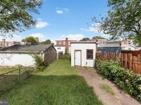 17 Kern Street, Darby PA 19023