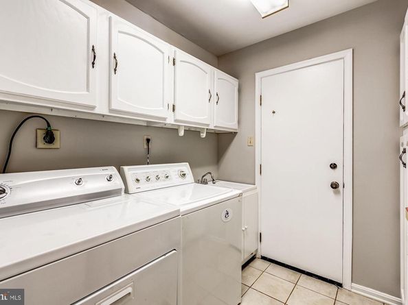 10620 Marbury Road, Oakton VA 22124
