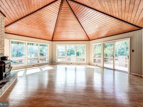10620 Marbury Road, Oakton VA 22124