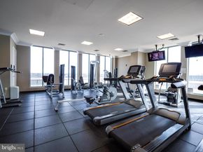 851 N Glebe Road 816, Arlington VA 22203
