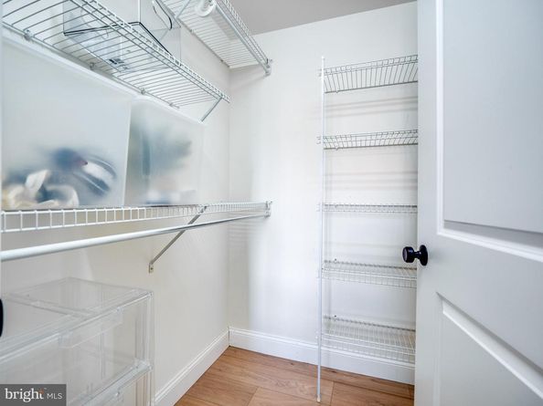851 N Glebe Road 816, Arlington VA 22203