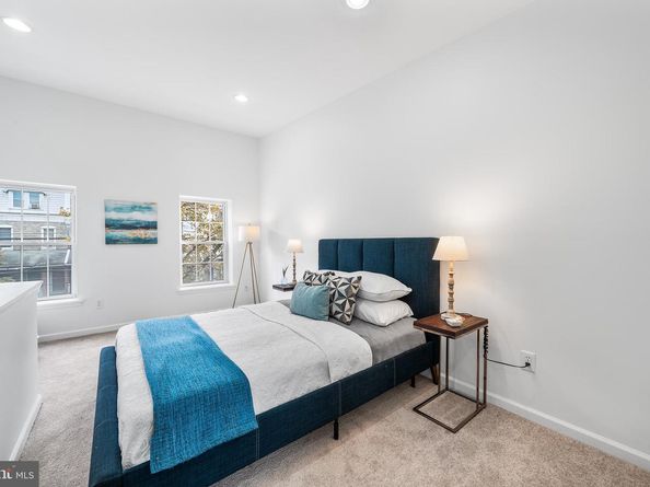 5202 Ridge Avenue, Philadelphia PA 19128