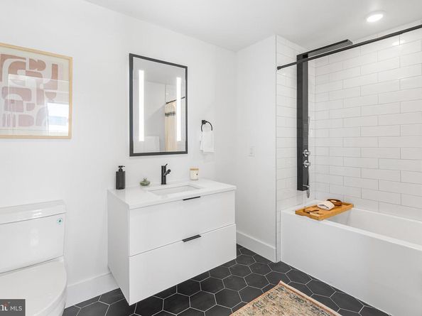 1501 N 31st Street PH17, Philadelphia PA 19121