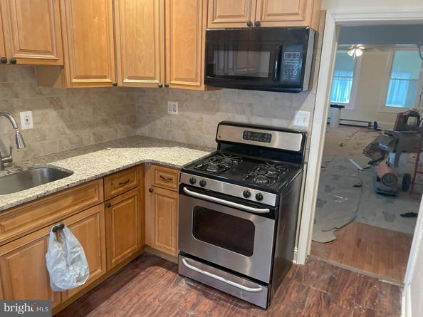 214 S 2nd Street, Darby PA 19023