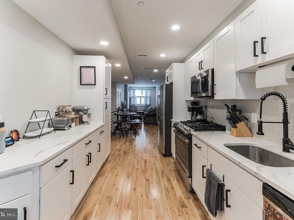 614 W Master Street 1, Philadelphia PA 19122