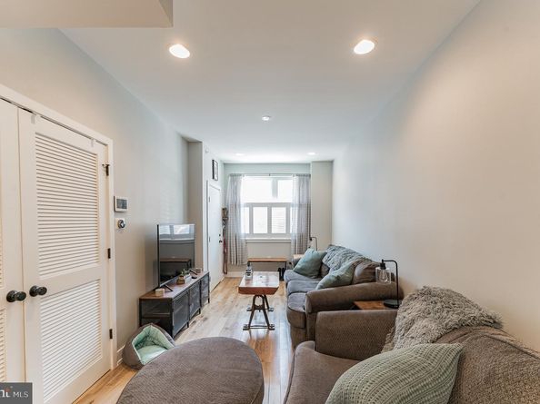 614 W Master Street 1, Philadelphia PA 19122