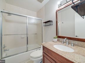 7242 Greentree Road, Bethesda MD 20817