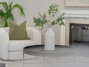 7242 Greentree Road, Bethesda MD 20817