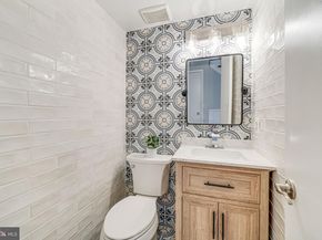 7242 Greentree Road, Bethesda MD 20817