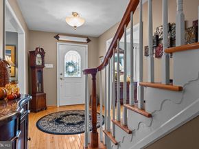 98 Twigkenham Drive, Richboro PA 18954