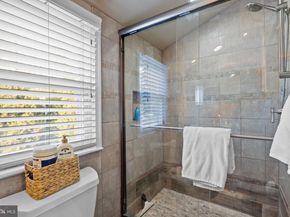 98 Twigkenham Drive, Richboro PA 18954