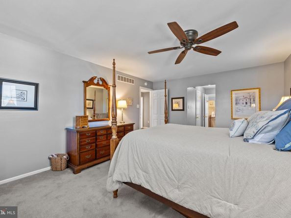 98 Twigkenham Drive, Richboro PA 18954