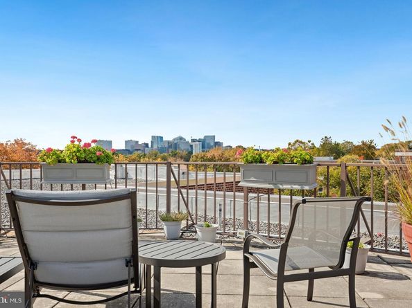 2500 Q Street NW 449, Washington DC 20007