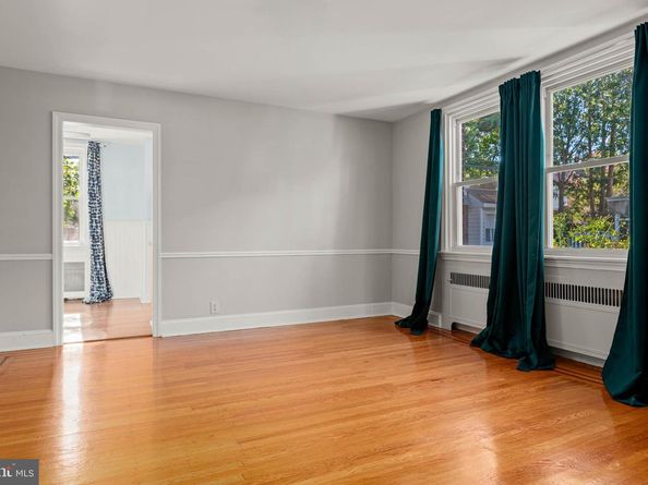 188 W Albemarle Avenue, Lansdowne PA 19050