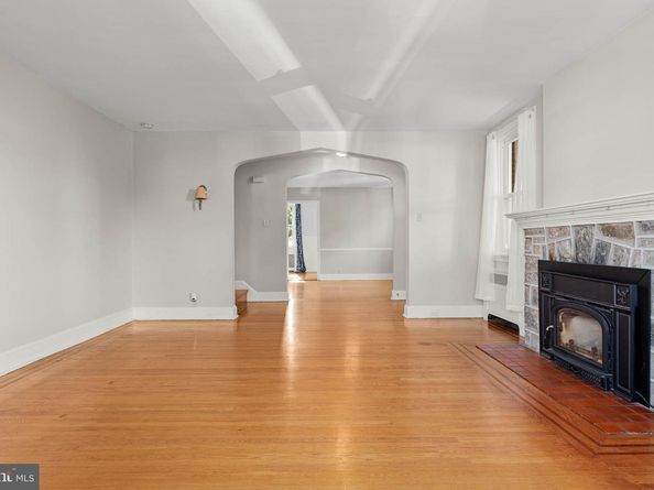 188 W Albemarle Avenue, Lansdowne PA 19050