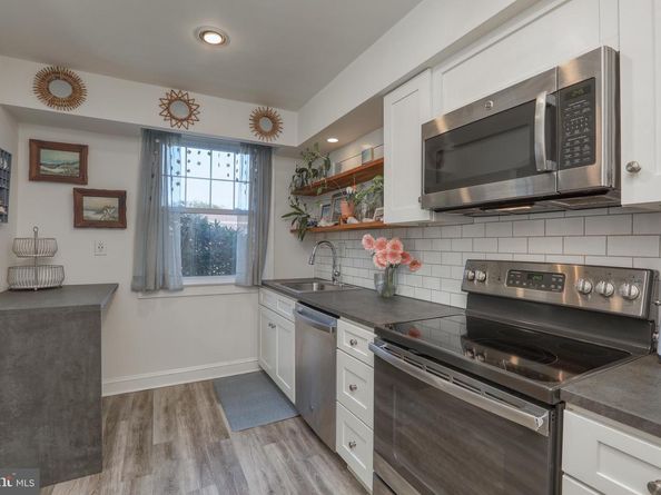 500 E Lancaster Avenue 126A, Wayne PA 19087