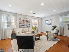917 Crestwood Drive, Alexandria VA 22302