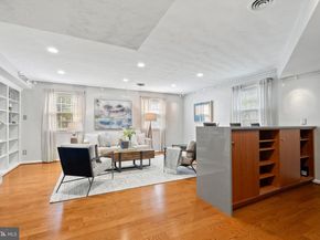 917 Crestwood Drive, Alexandria VA 22302