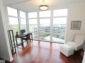 8220 Crestwood Heights Drive 814, Mclean VA 22102