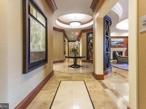 8220 Crestwood Heights Drive 814, Mclean VA 22102