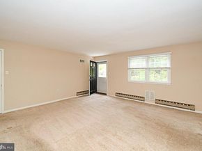 1603 Yardley Cmns, Yardley PA 19067