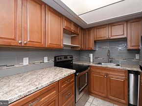 1603 Yardley Cmns, Yardley PA 19067