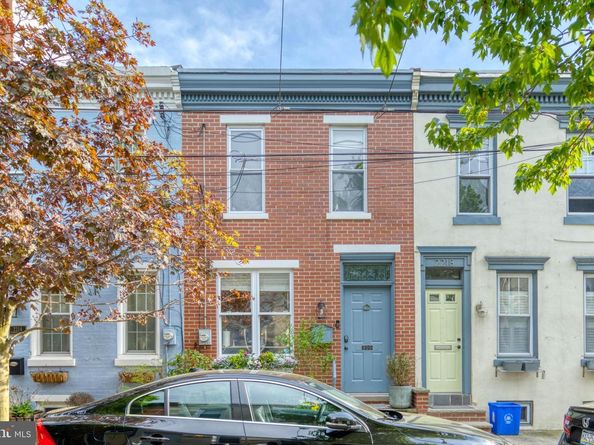 2216 Pemberton Street, Philadelphia PA 19146