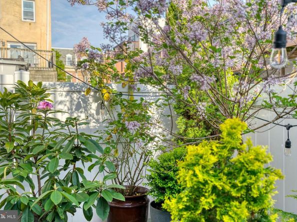 2216 Pemberton Street, Philadelphia PA 19146