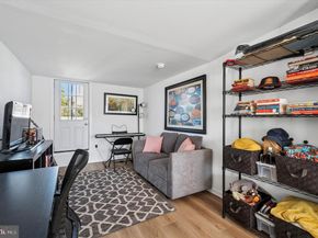 2081 E Hagert Street, Philadelphia PA 19125