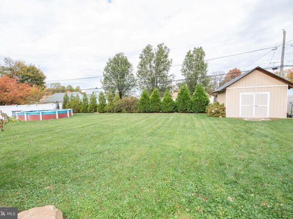 1309 Clyde Road, Warminster PA 18974