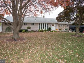 1309 Clyde Road, Warminster PA 18974