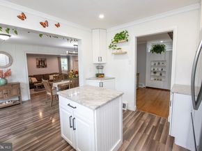 1309 Clyde Road, Warminster PA 18974