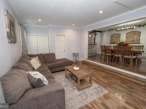 1309 Clyde Road, Warminster PA 18974