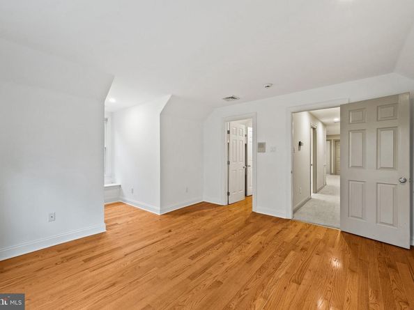 484 King Of Prussia Road, Wayne PA 19087