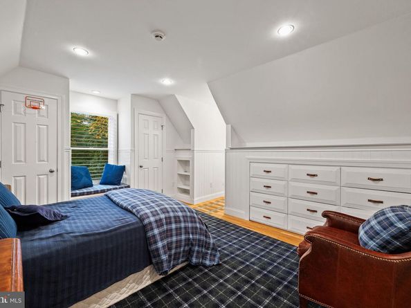 484 King Of Prussia Road, Wayne PA 19087