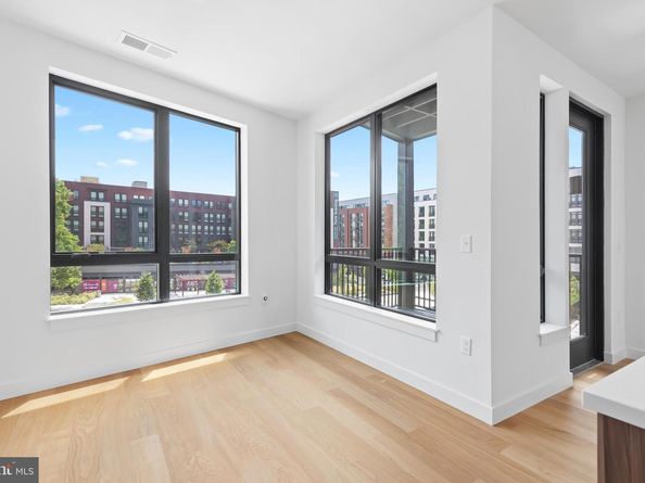 7175 12TH Street NW 616, Washington DC 20011