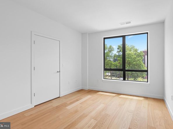 7175 12TH Street NW 616, Washington DC 20011