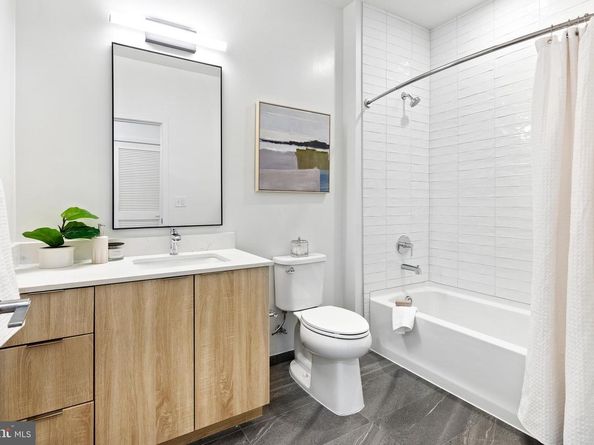 7175 12TH Street NW 513, Washington DC 20011