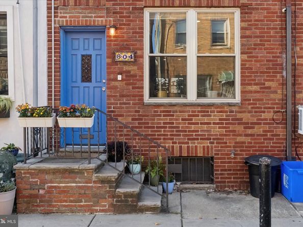 804 Sears Street, Philadelphia PA 19147