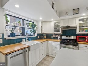 804 Sears Street, Philadelphia PA 19147