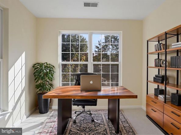 2711 Bellforest Court 201, Vienna VA 22180