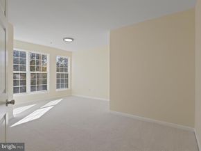 2711 Bellforest Court 201, Vienna VA 22180