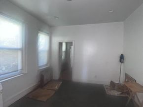 1725 N Creighton Street, Philadelphia PA 19131