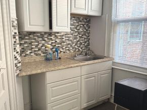 1725 N Creighton Street, Philadelphia PA 19131